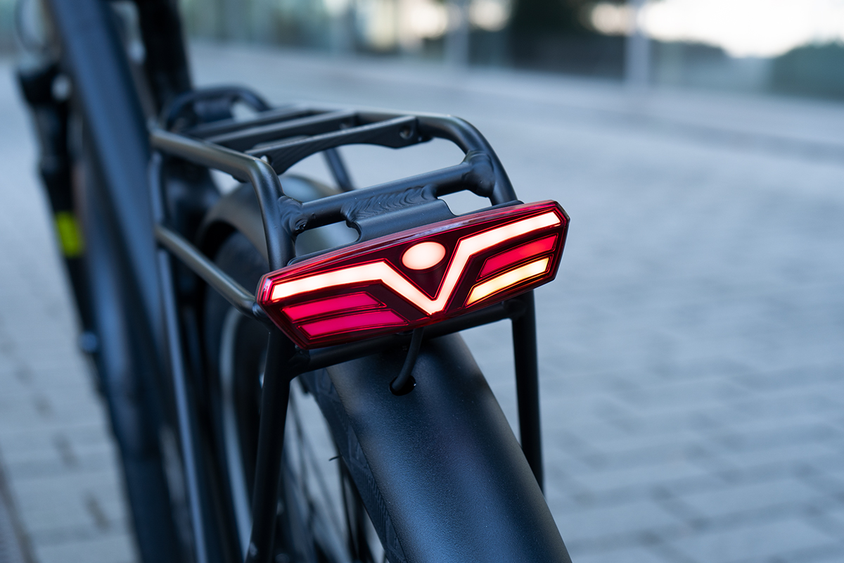 E-Bike Tenway CGO 800S: Rücklicht mit Blinkfunktion