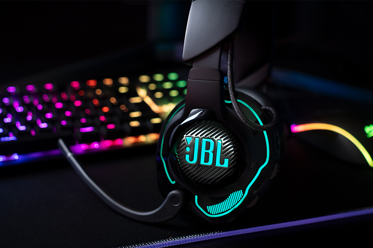 JBL Quantum 910 Wireless 