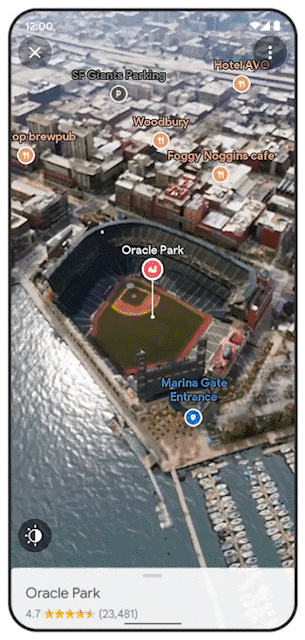 Es ist ein GIF von Google Maps abgebildet, bei dem zu sehen ist, wie Google Maps erneuert wird.
