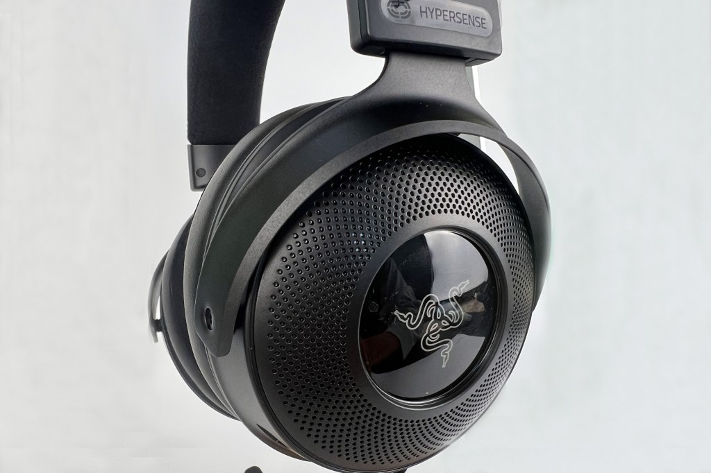 Das Razer Kraken V3 Hyperspeed Headset