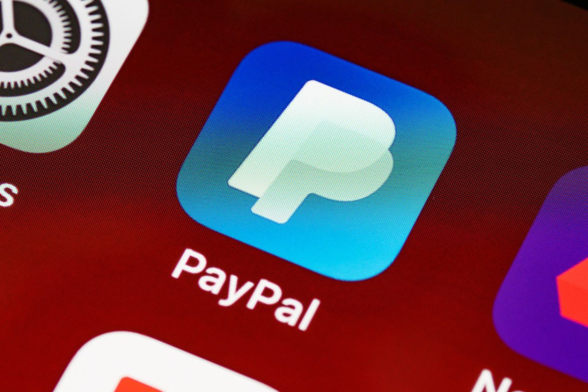 PayPal-Icon auf Smartphone