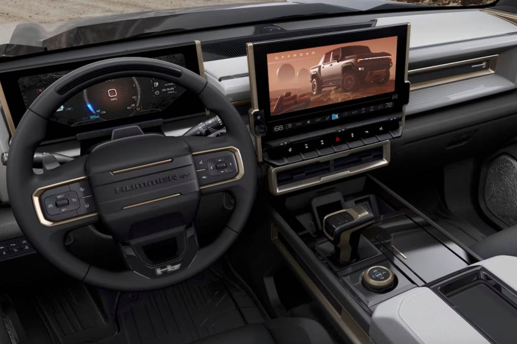 Farbscreen im GMC Hummer EV SUV