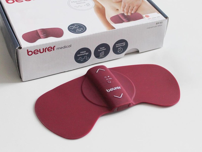 Menstruations-Pad EM 50 von Beurer auf weißem Untergrund