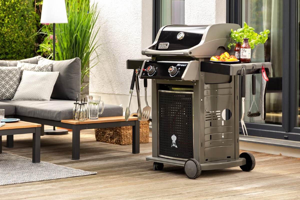 Produktbild Weber Gasgrill auf Balkon