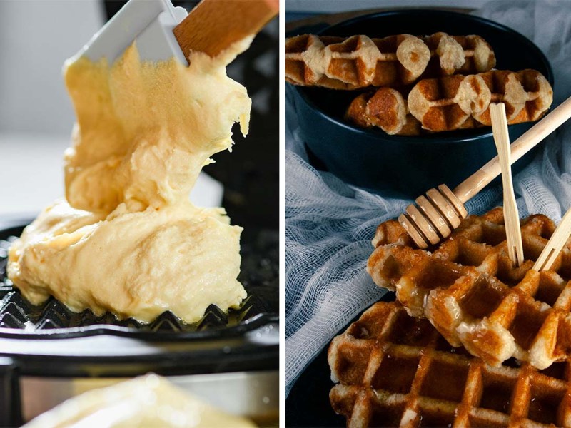 zweigeteiltes Bild: links nah: Waffelteig wird auf ein Waffeleisen gegeben, rechts fertige Waffeln auf einem Servierteller