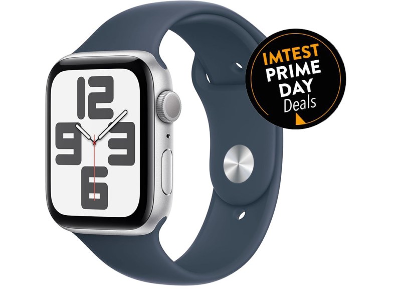 Smartwatch Apple Watch SE vor weißem Hintergrund mit Amazon Prime Day-Logo.