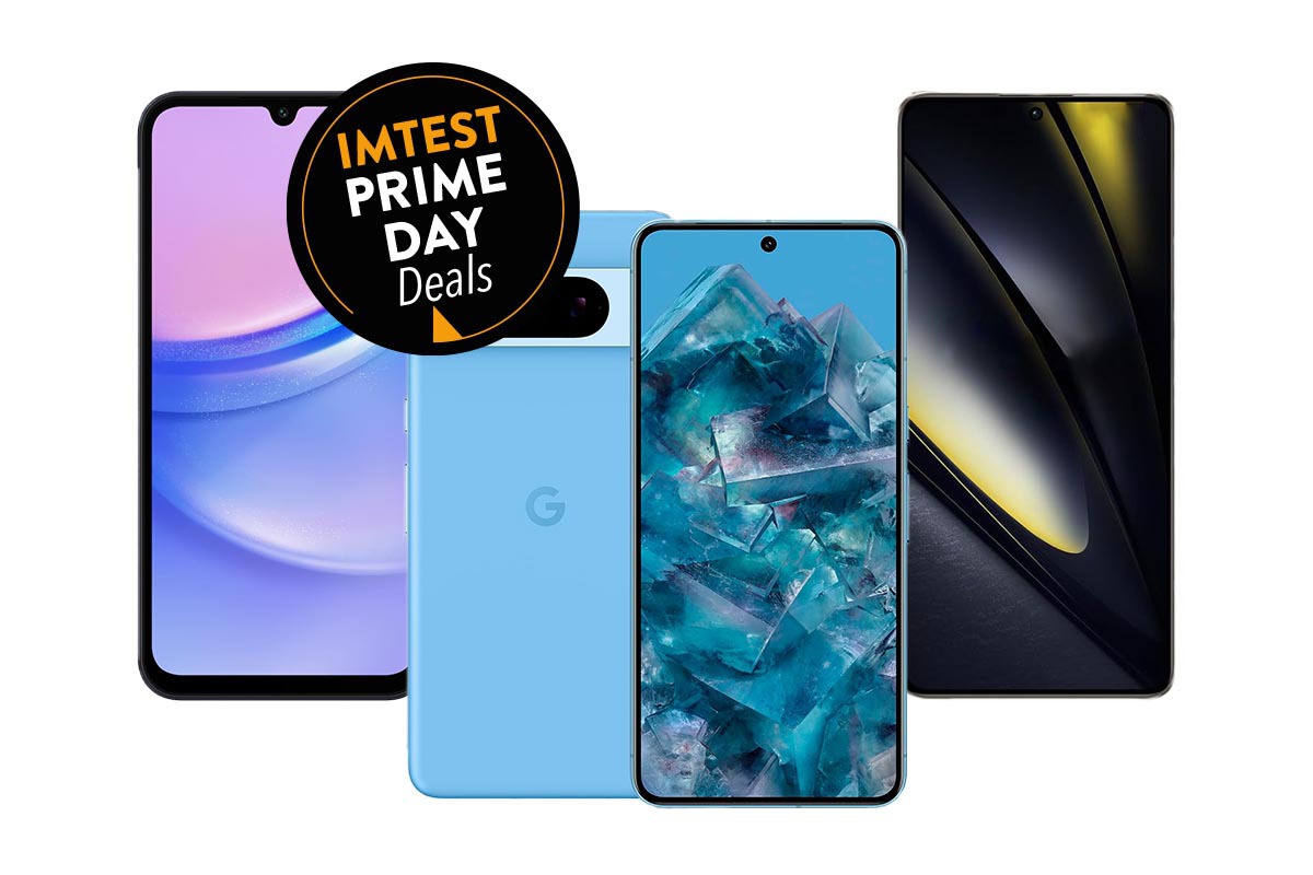 mehrere Smartphones nebeneinander, dazu Amazon Prime Day Buttoon