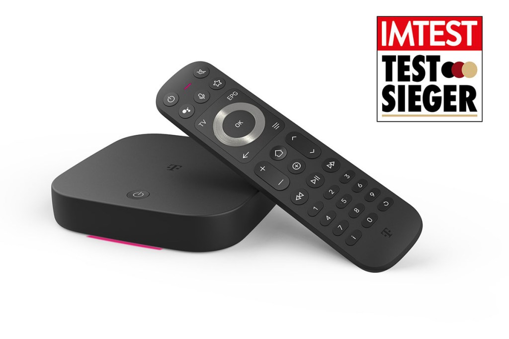 Streaming Box Magenta TV von der Telekom mit Fernbedienung und Testsieger-Siegel von IMTEST vor weißem Hintergrund