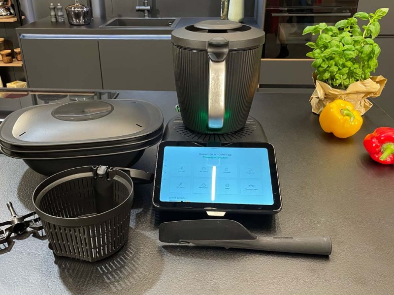 Thermomix TM7: Erste Bilder zeigen das neue Modell in AktionT